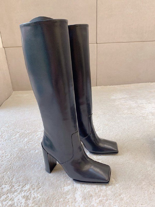 Сапоги кожаные женские