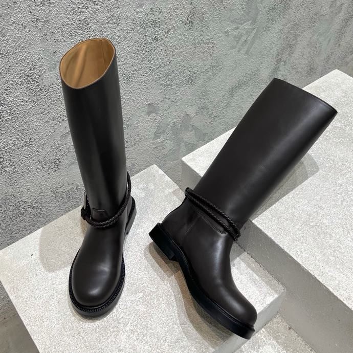 Сапоги кожаные женские