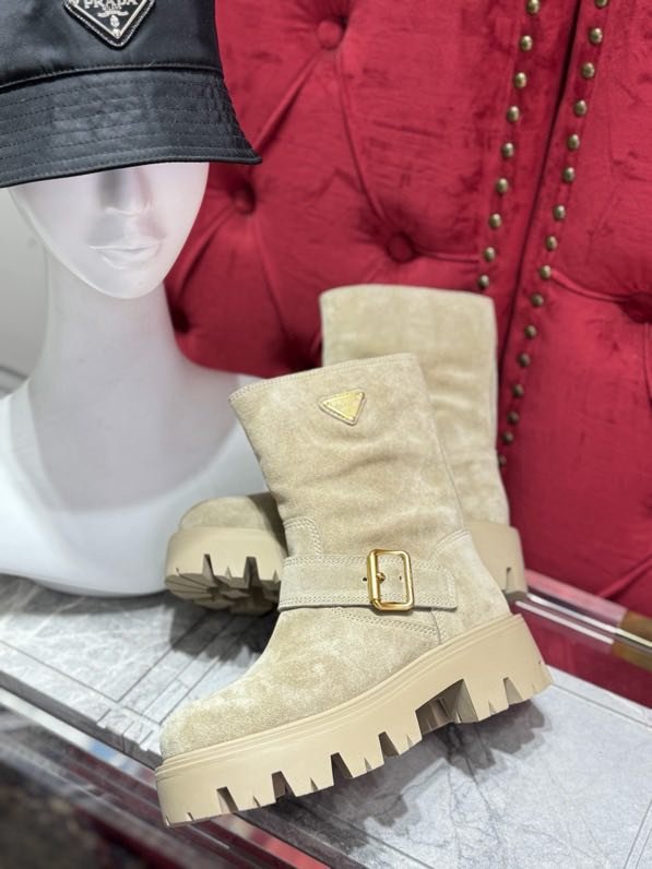 Boots leather women's