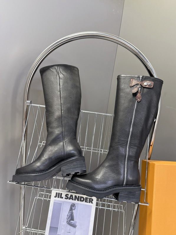 Boots leather women's