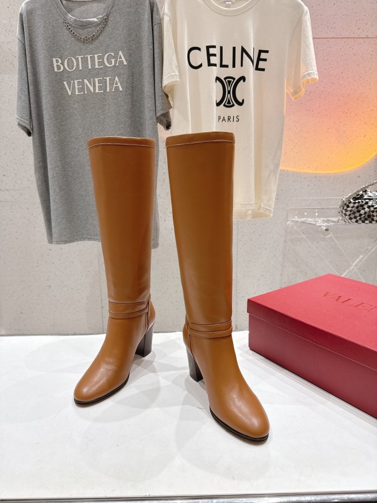 Чоботи шкіряні жіночі фото 2