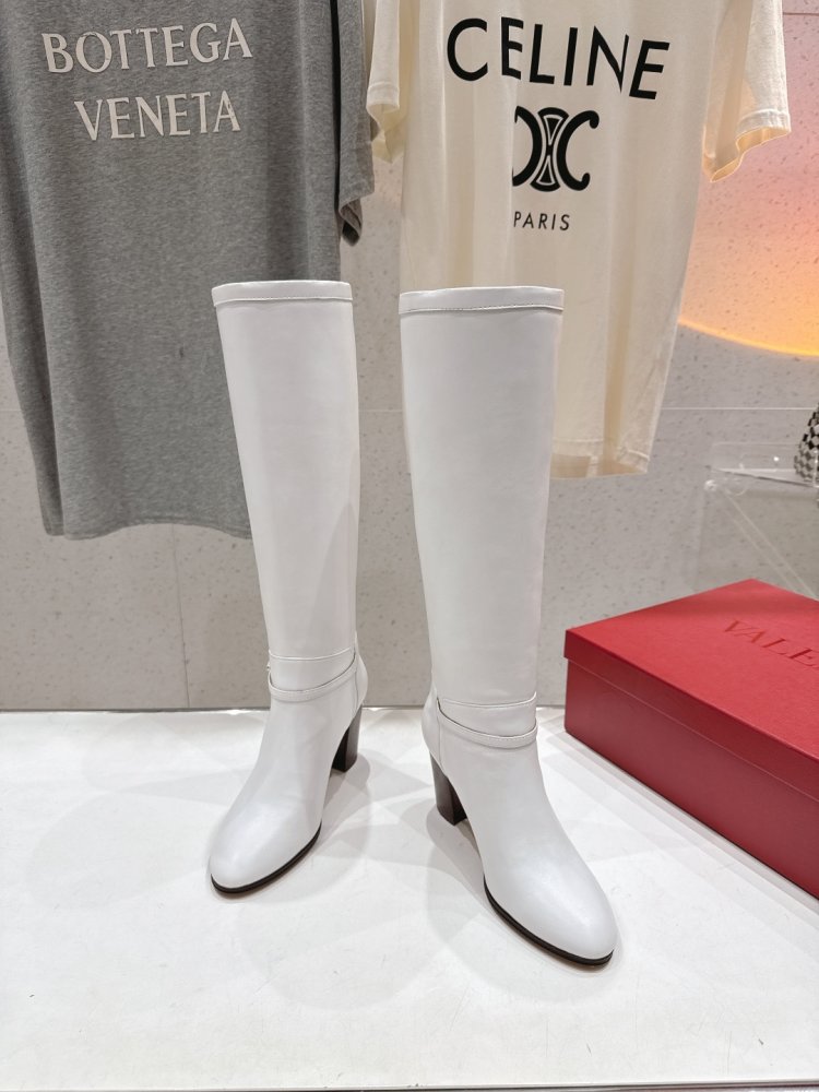 Чоботи шкіряні жіночі фото 2