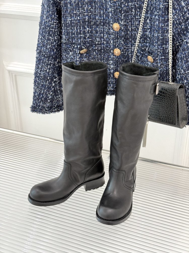 Чоботи шкіряні жіночі фото 2