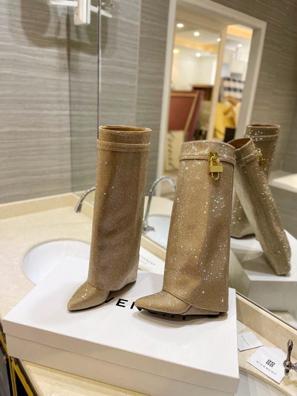 Сапоги кожаные женские фото 2