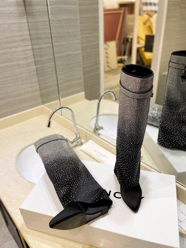 Сапоги кожаные женские фото 2