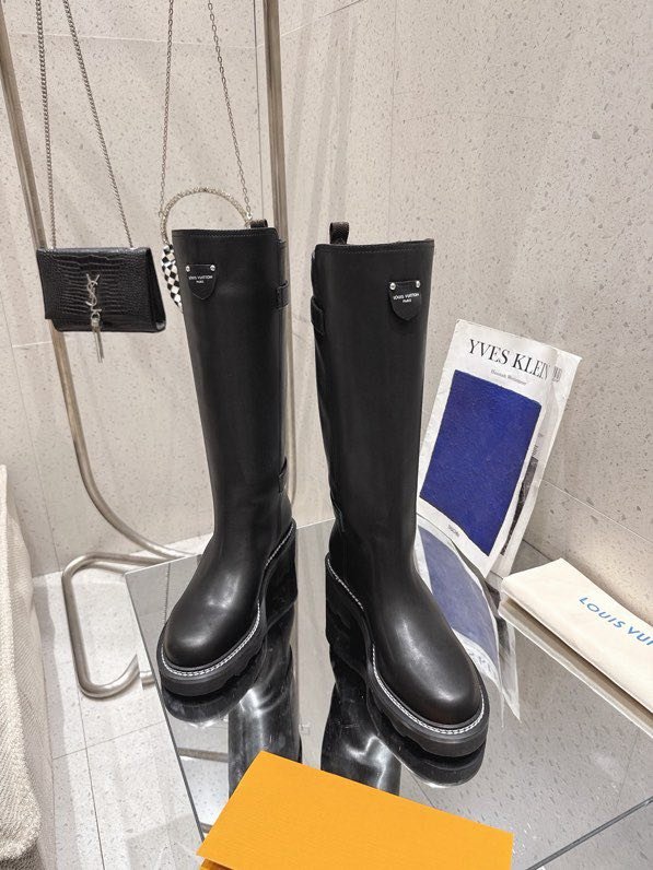 Boots leather women's фото 2