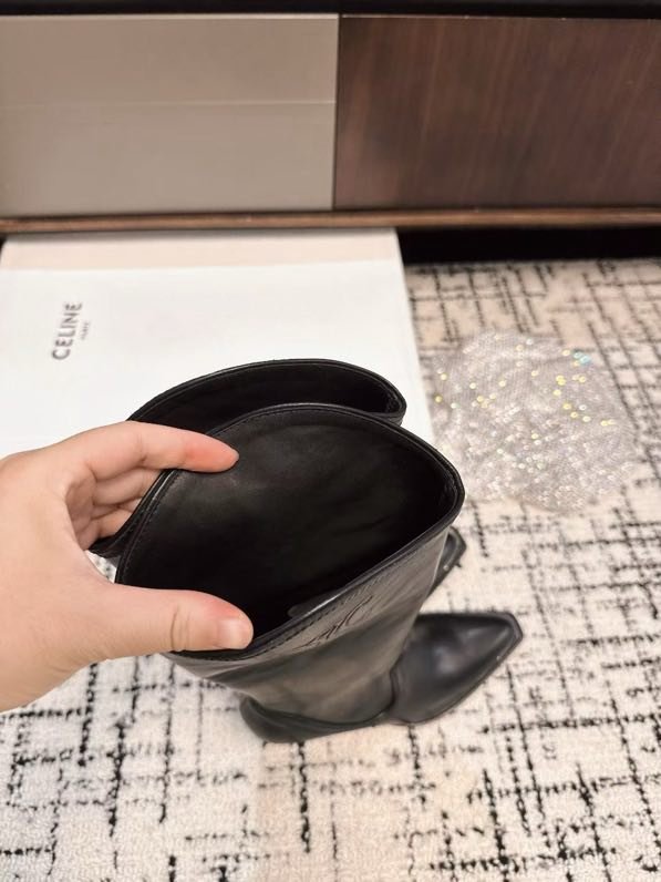 Чоботи шкіряні жіночі фото 3