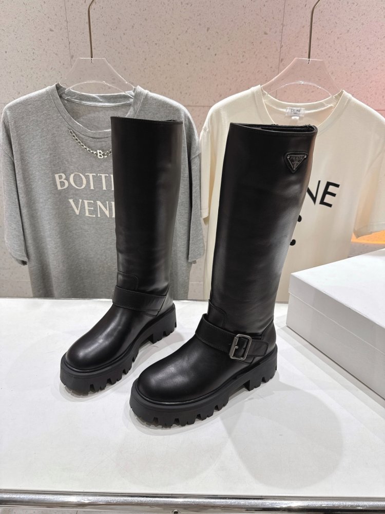 Сапоги кожаные женские фото 3