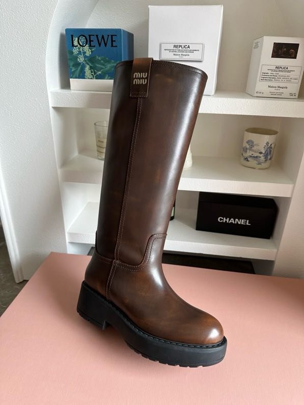 Сапоги кожаные женские фото 3