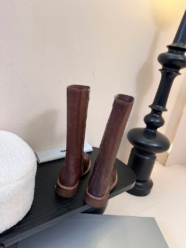 Чоботи шкіряні жіночі фото 3