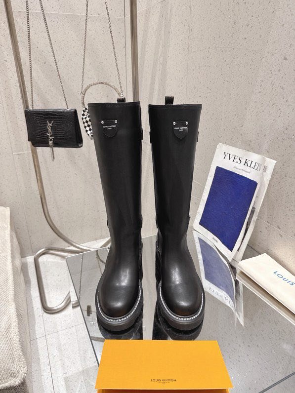 Boots leather women's фото 3