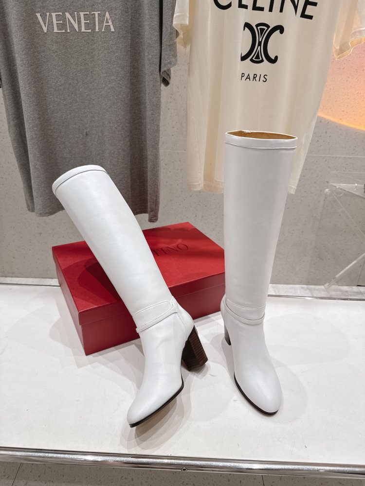 Чоботи шкіряні жіночі фото 4