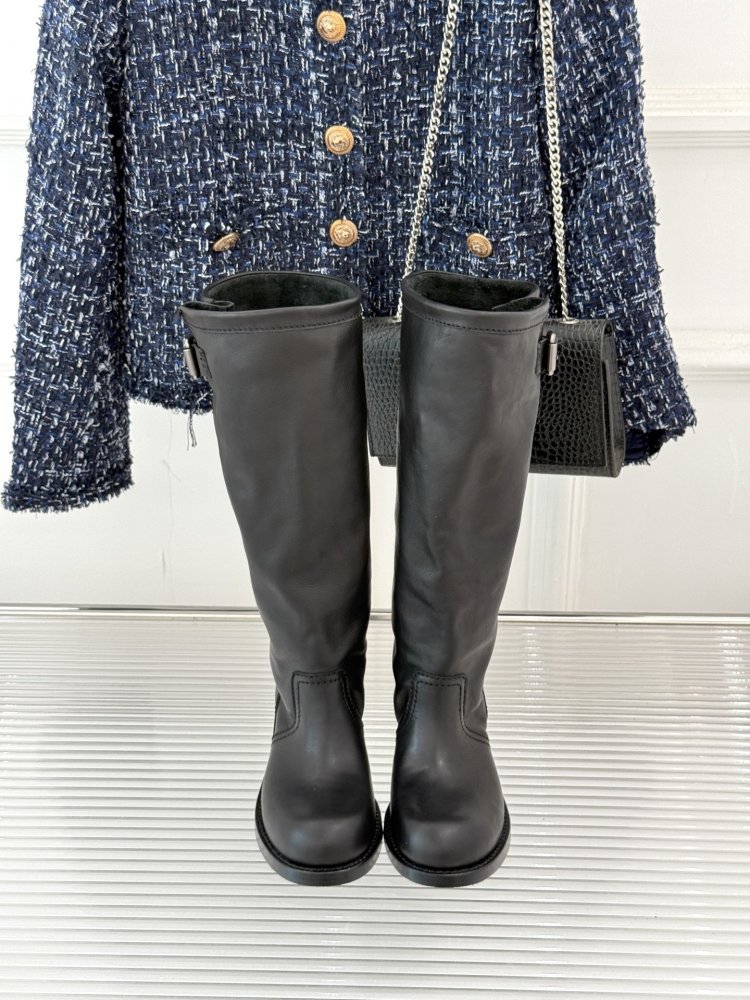 Чоботи шкіряні жіночі фото 4