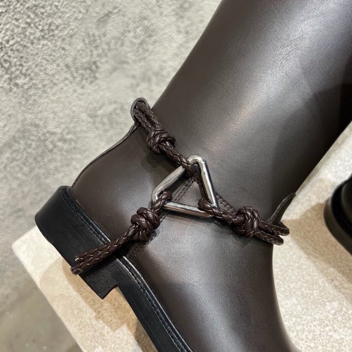 Сапоги кожаные женские фото 4