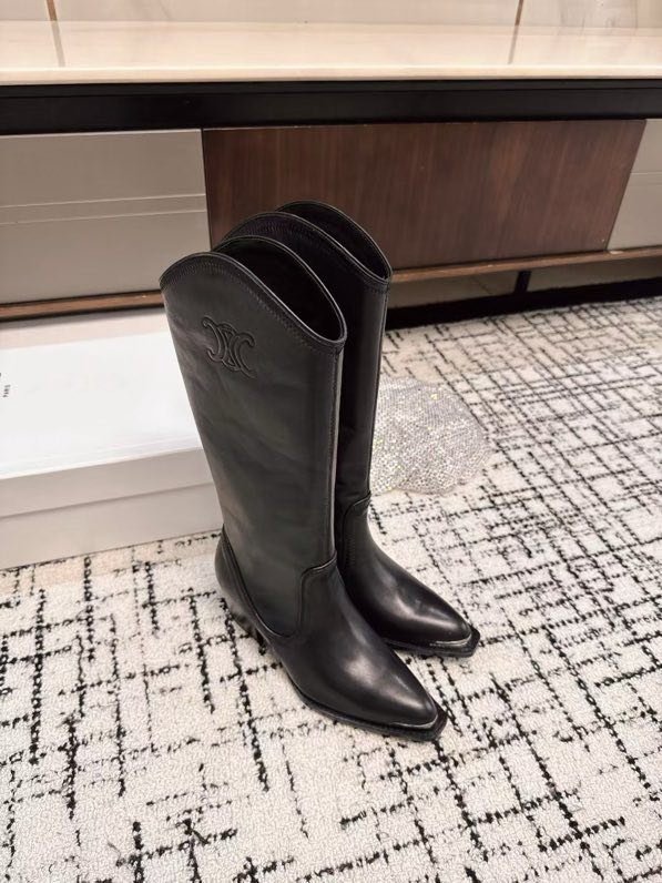 Чоботи шкіряні жіночі фото 5