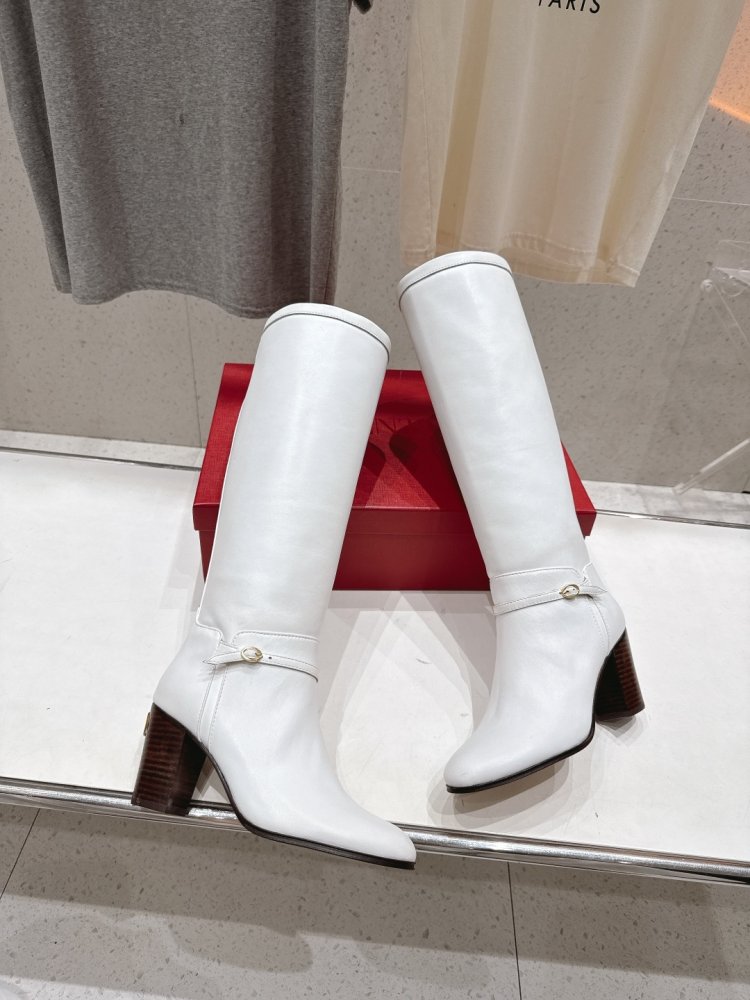 Чоботи шкіряні жіночі фото 5