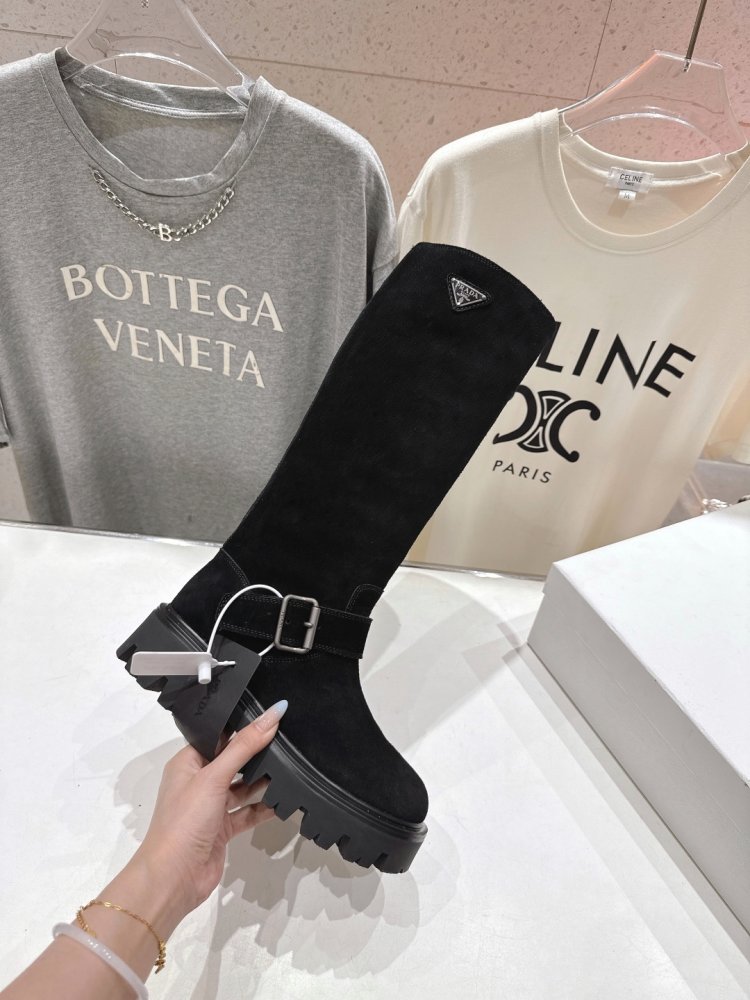 Boots leather women's фото 5