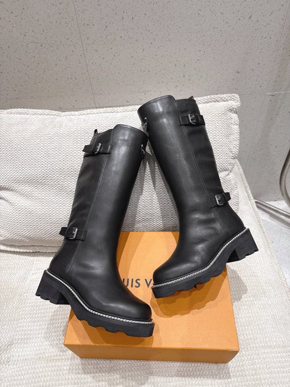 Boots leather women's фото 5