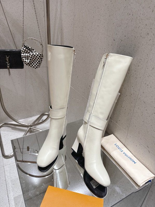 Boots leather women's фото 5