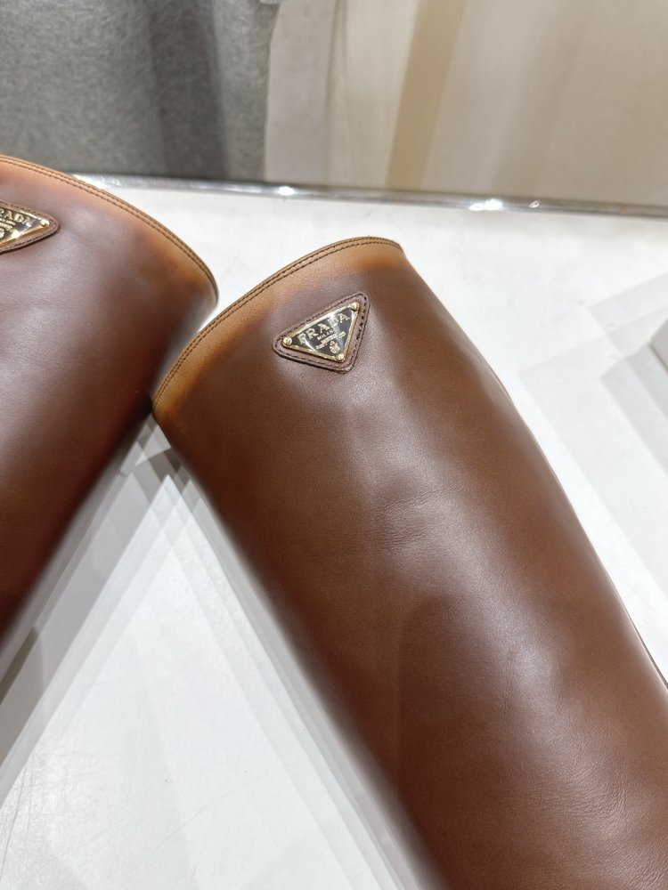 Сапоги кожаные женские фото 6