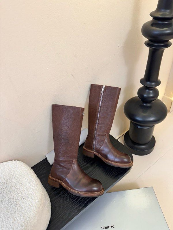 Чоботи шкіряні жіночі фото 6