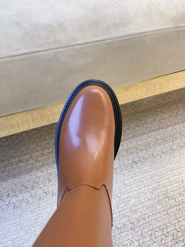 Сапоги кожаные женские фото 6