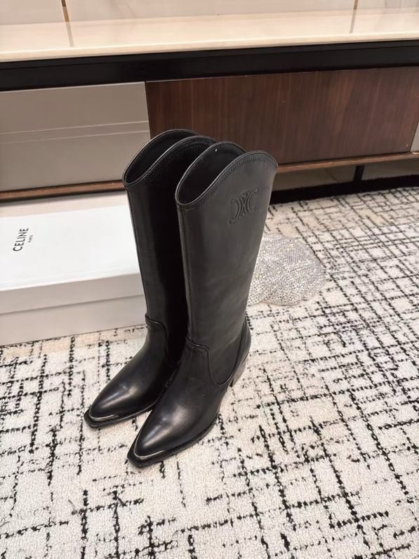 Чоботи шкіряні жіночі фото 7