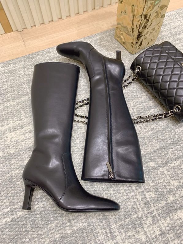 Сапоги кожаные женские фото 7
