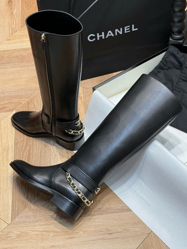 Сапоги кожаные женские фото 7