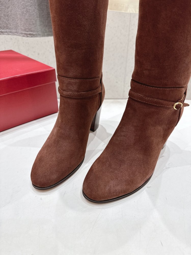 Сапоги кожаные женские фото 7