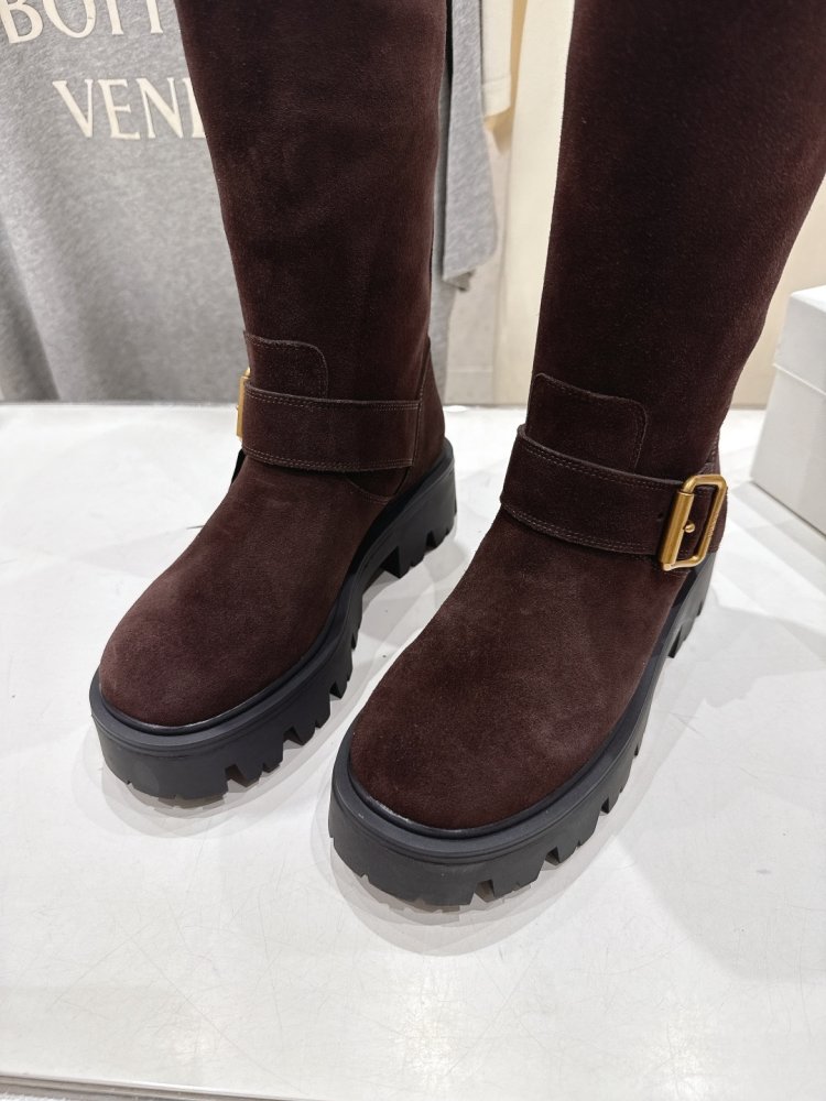 Boots leather women's фото 7