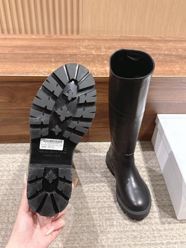 Boots leather women's фото 7