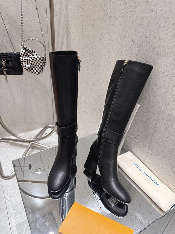 Boots leather women's фото 7