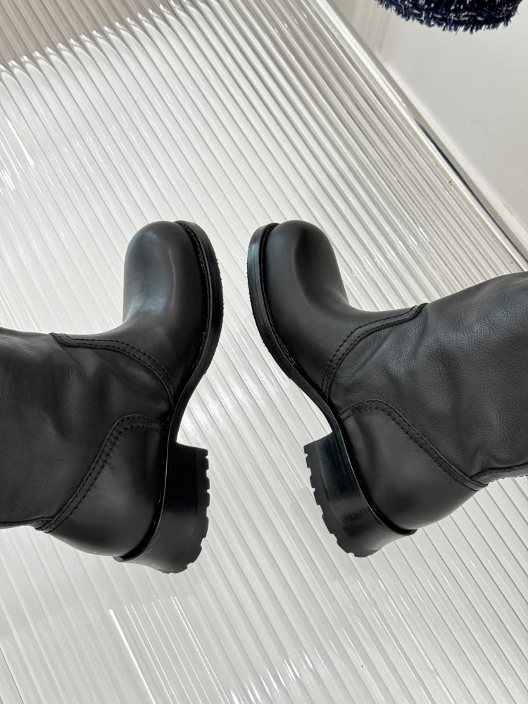 Чоботи шкіряні жіночі фото 8