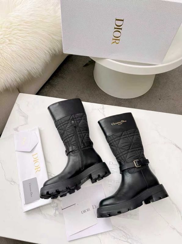 Boots leather women's фото 8