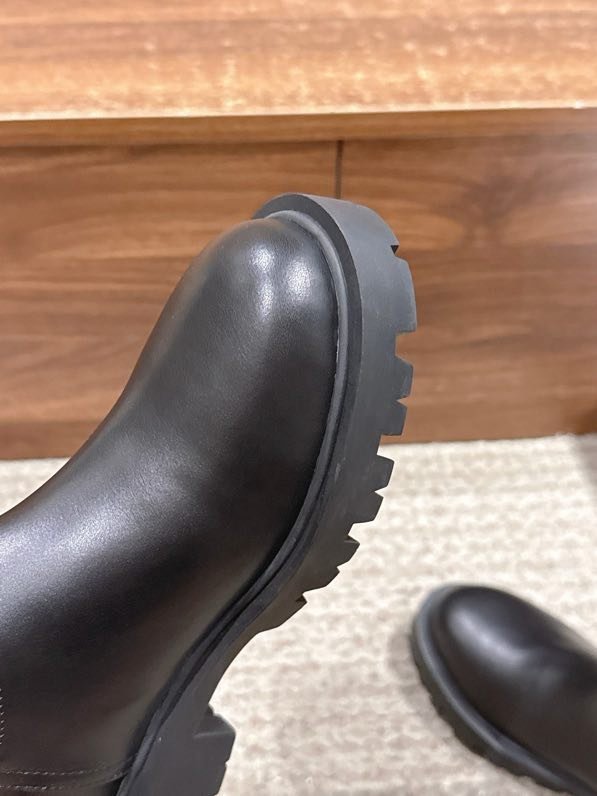 Boots leather women's фото 8