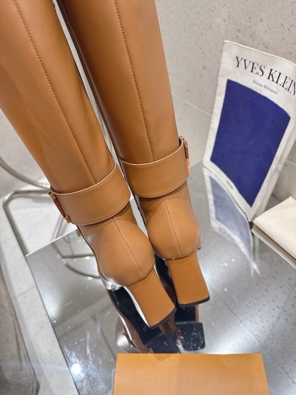 Сапоги кожаные женские фото 8