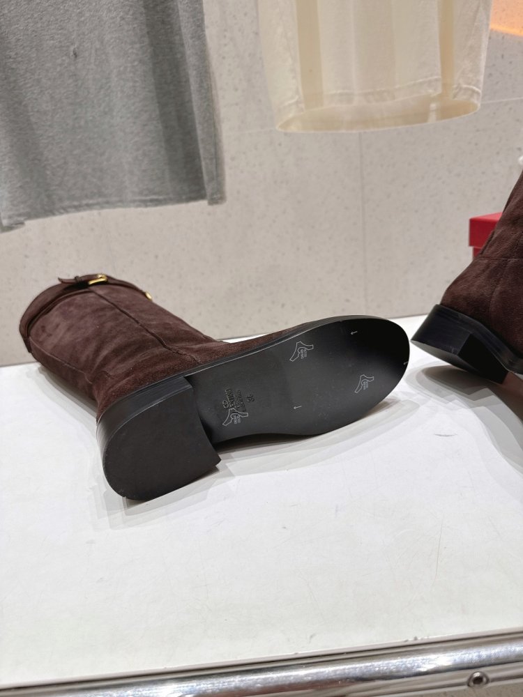 Чоботи шкіряні жіночі фото 9