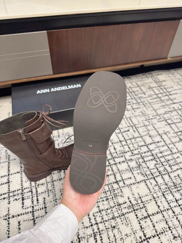 Чоботи шкіряні жіночі фото 9