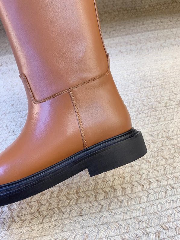 Сапоги кожаные женские фото 9