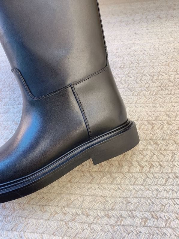 Сапоги кожаные женские фото 9