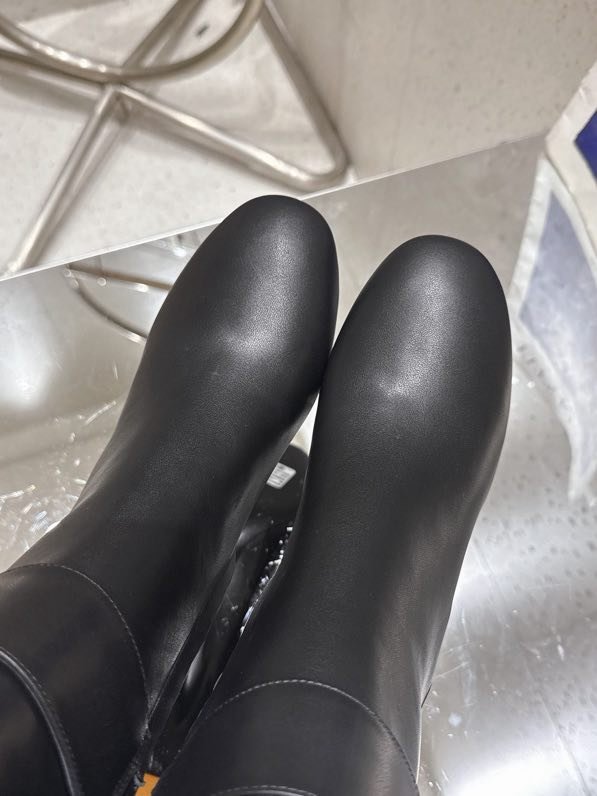 Boots leather women's фото 9