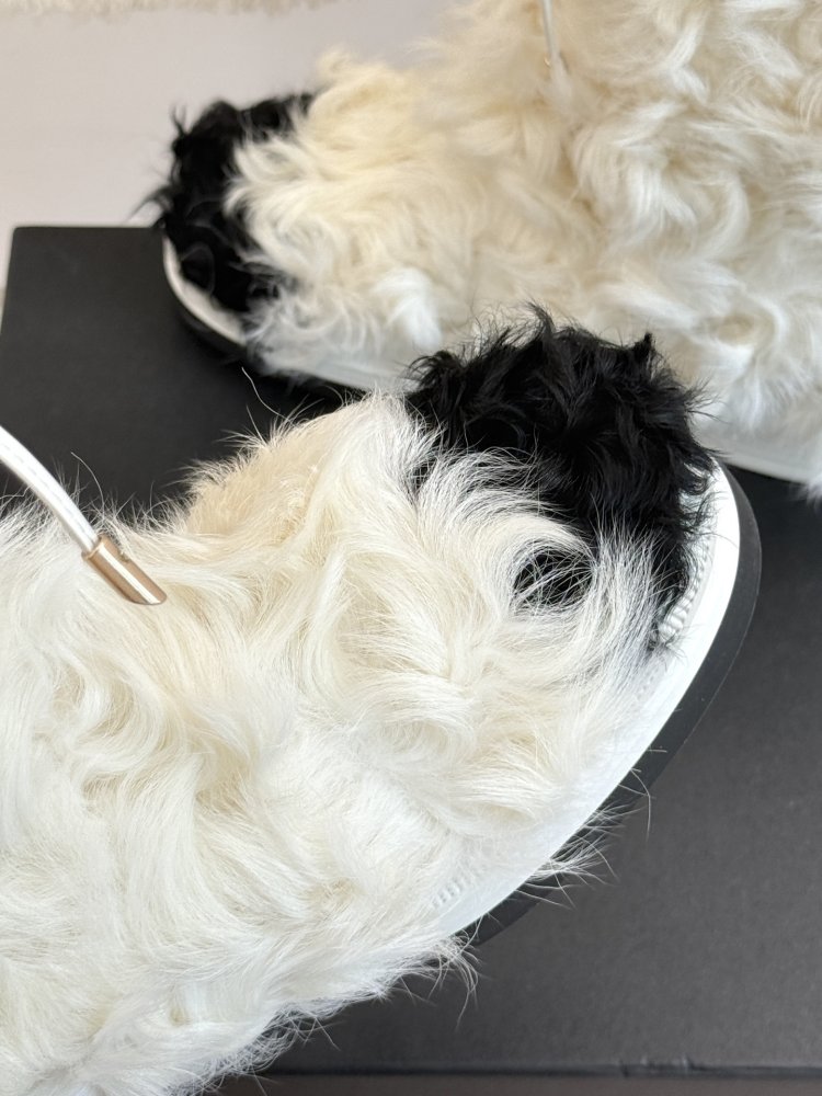 Сапоги меховые женские фото 7