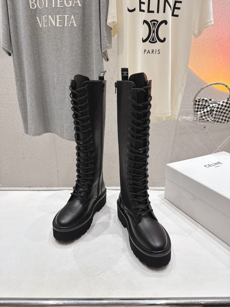 Чоботи на шнурівці в британському стилі фото 2