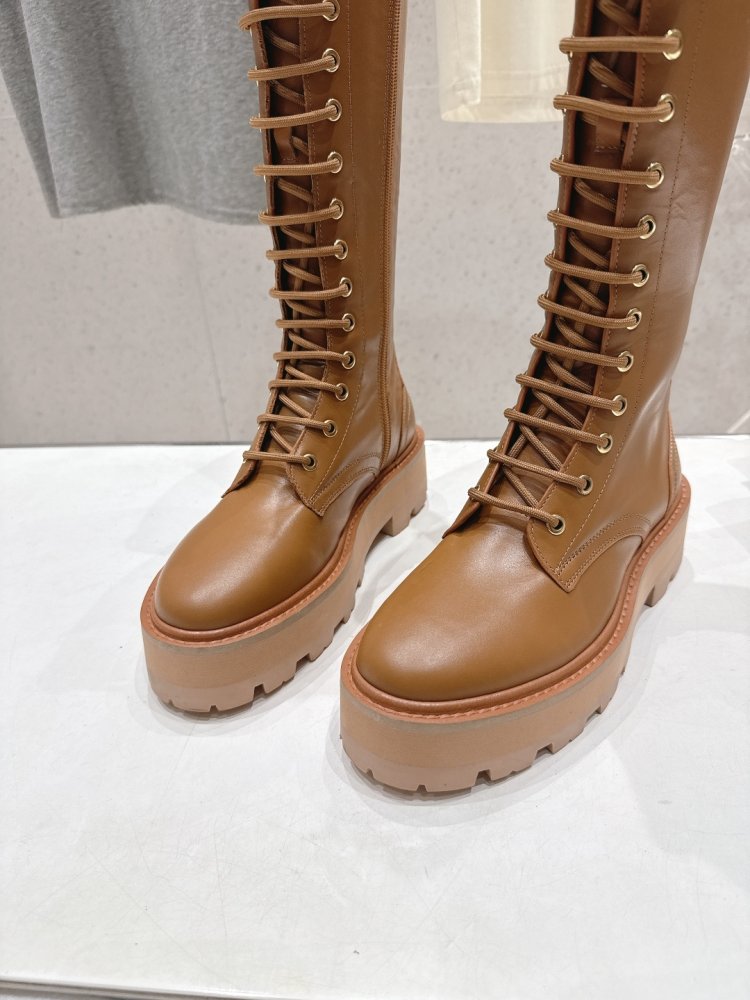 Чоботи на шнурівці в британському стилі фото 6
