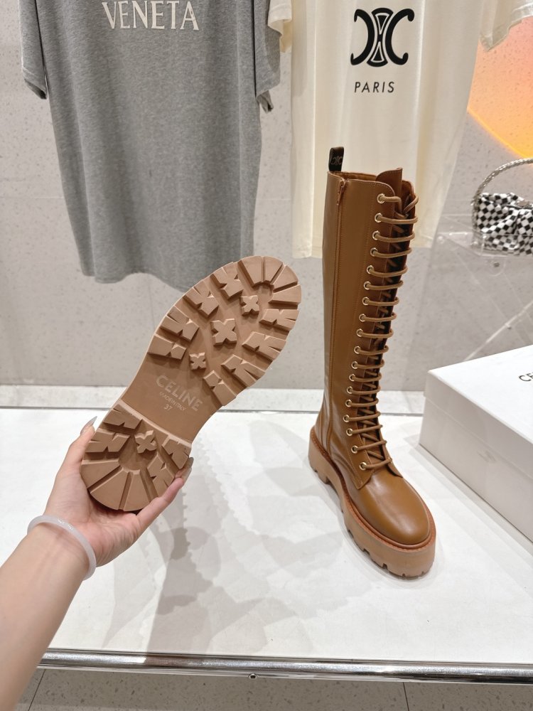 Чоботи на шнурівці в британському стилі фото 9