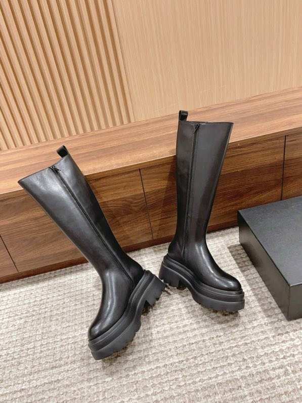 Чоботи на високою підошві фото 6