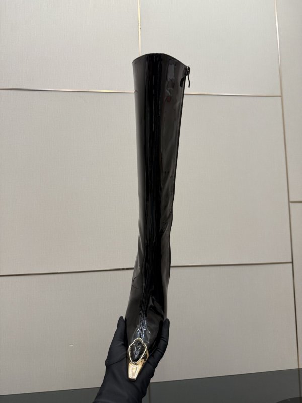 Чоботи на високому підборах з металевим носком фото 9