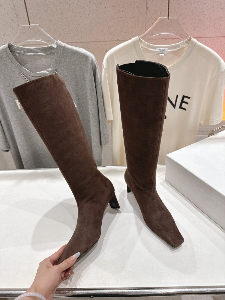 Сапоги на высоком каблуке фото 4