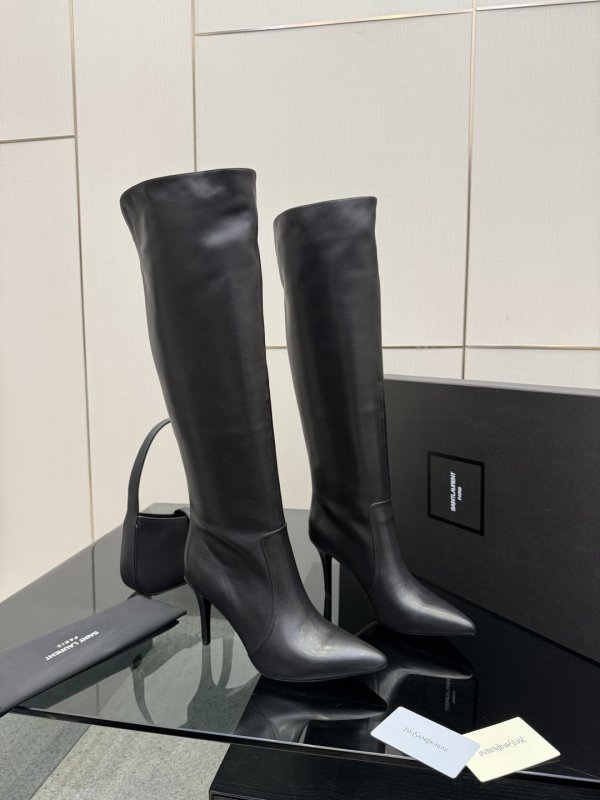 Чоботи на високому підборах фото 4